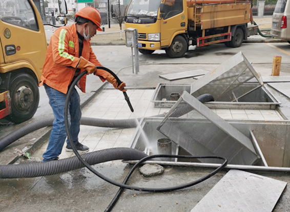 崖城镇隔油池清理